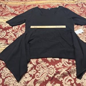 Brand new women’s black long top tunic size large Alfani